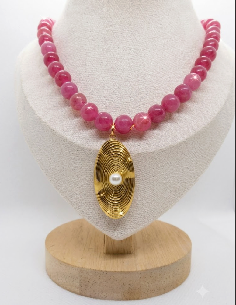 Collar Candy