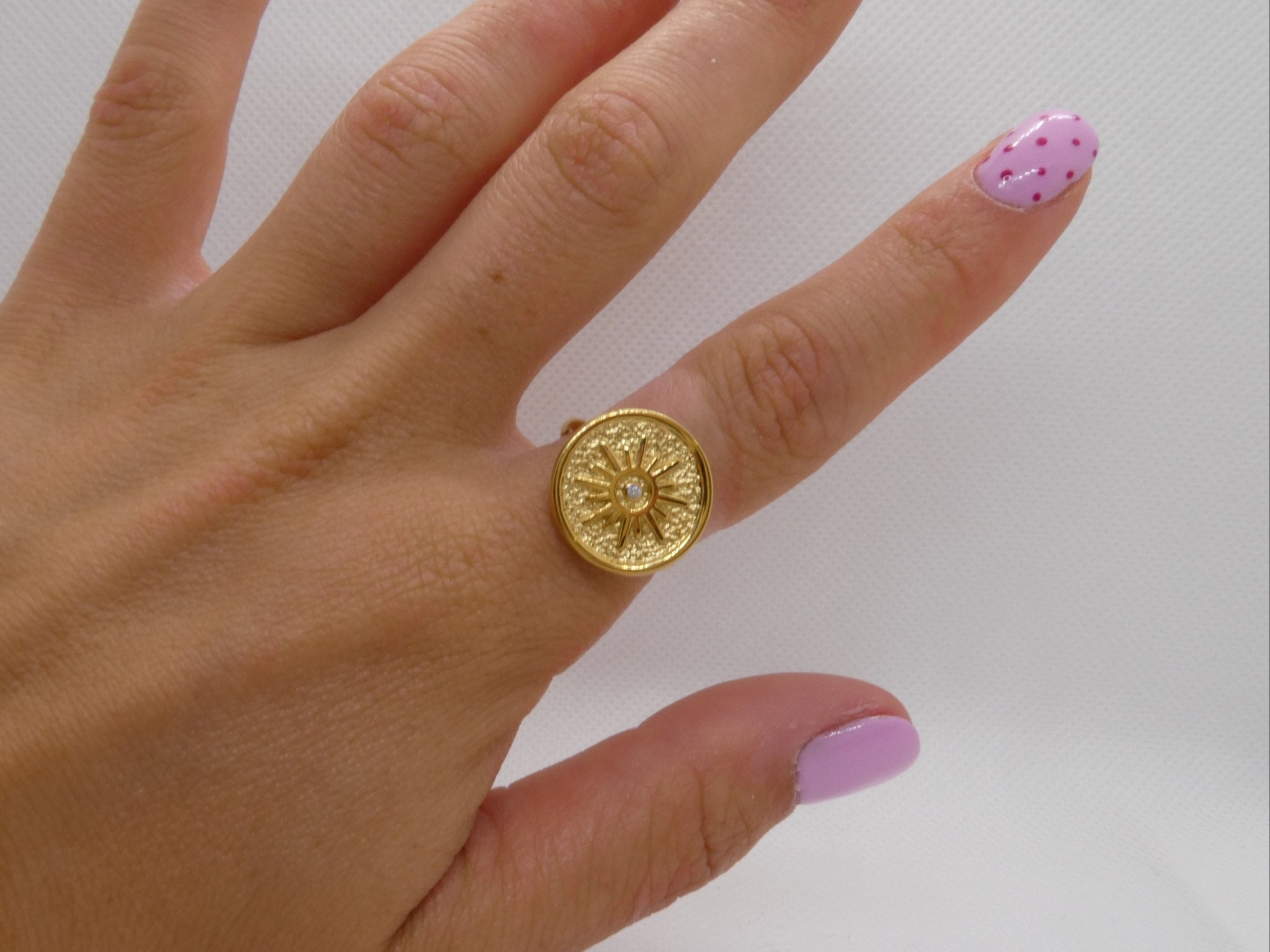 Anillo Circle - EONIA