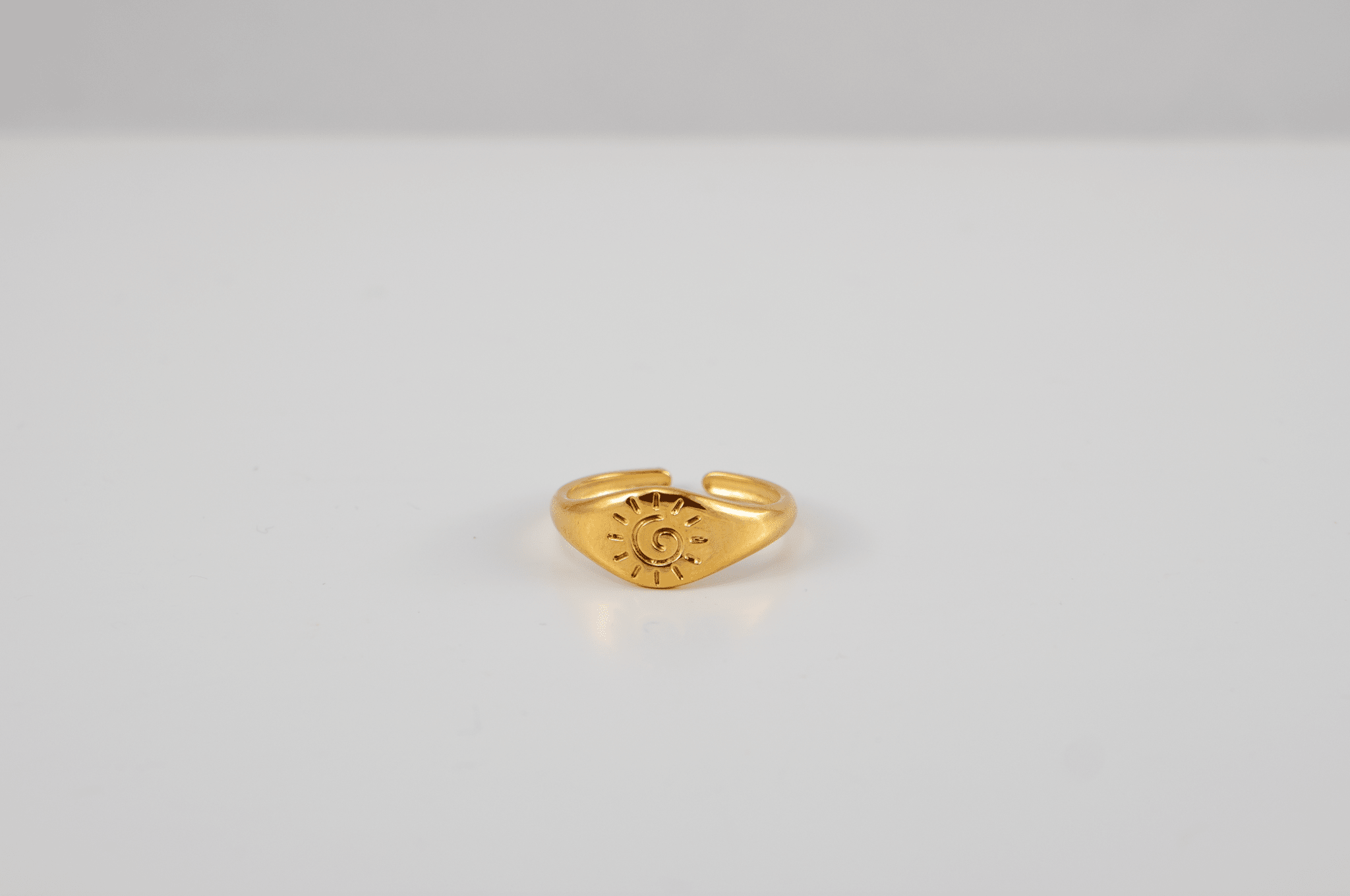 Anillo Solcite dorado - EONIA